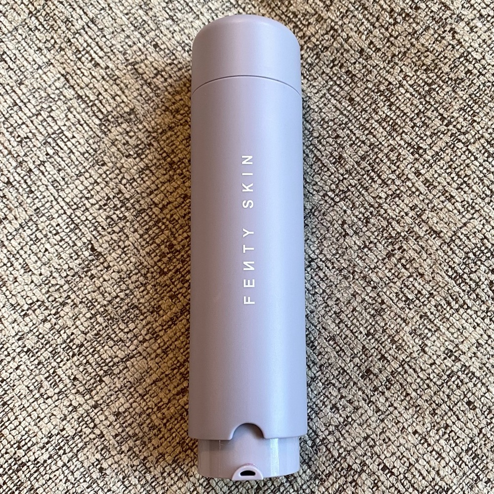 Fenty Skin Hydra Vizor Moisturizer with SPF 30